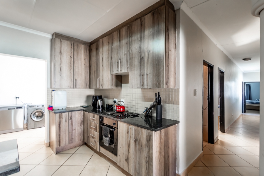 3 Bedroom Property for Sale in Rietfontein Gauteng