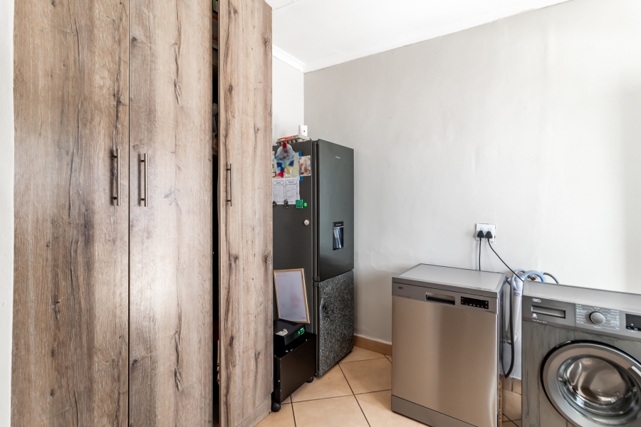 3 Bedroom Property for Sale in Rietfontein Gauteng