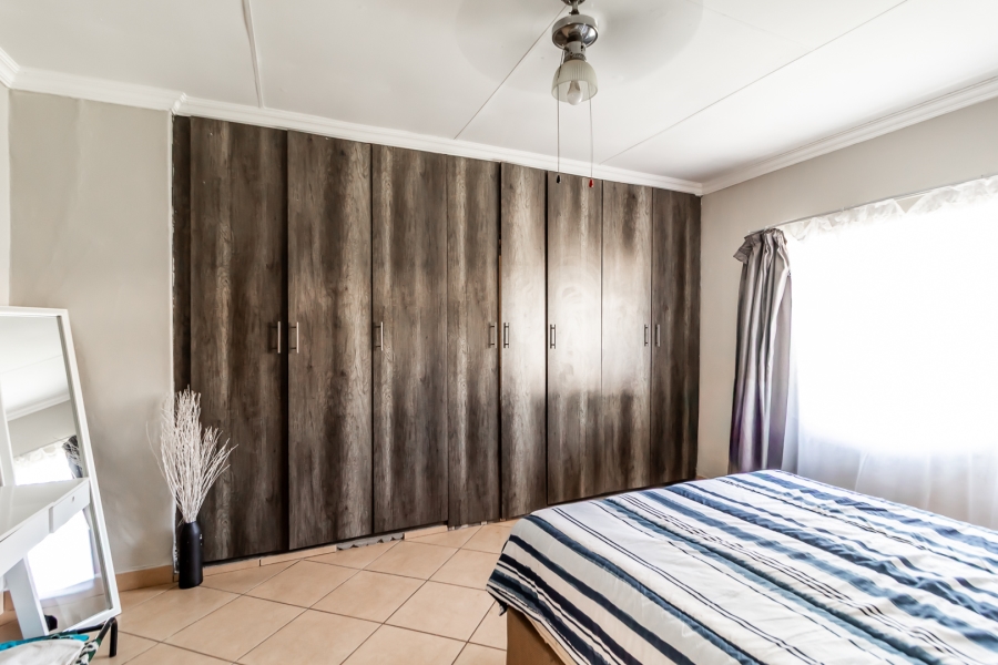 3 Bedroom Property for Sale in Rietfontein Gauteng