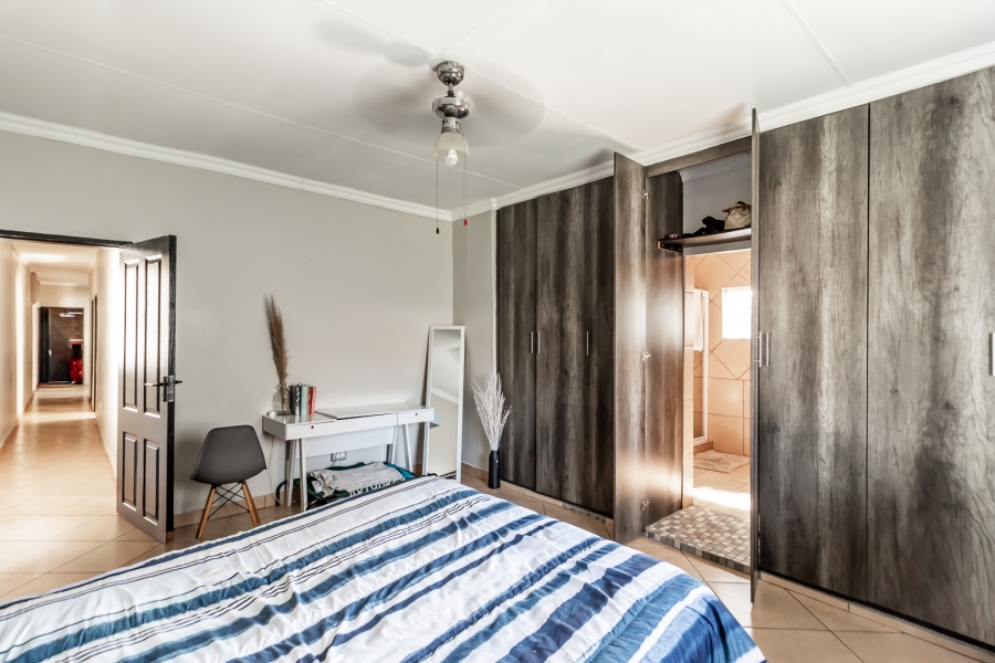 3 Bedroom Property for Sale in Rietfontein Gauteng