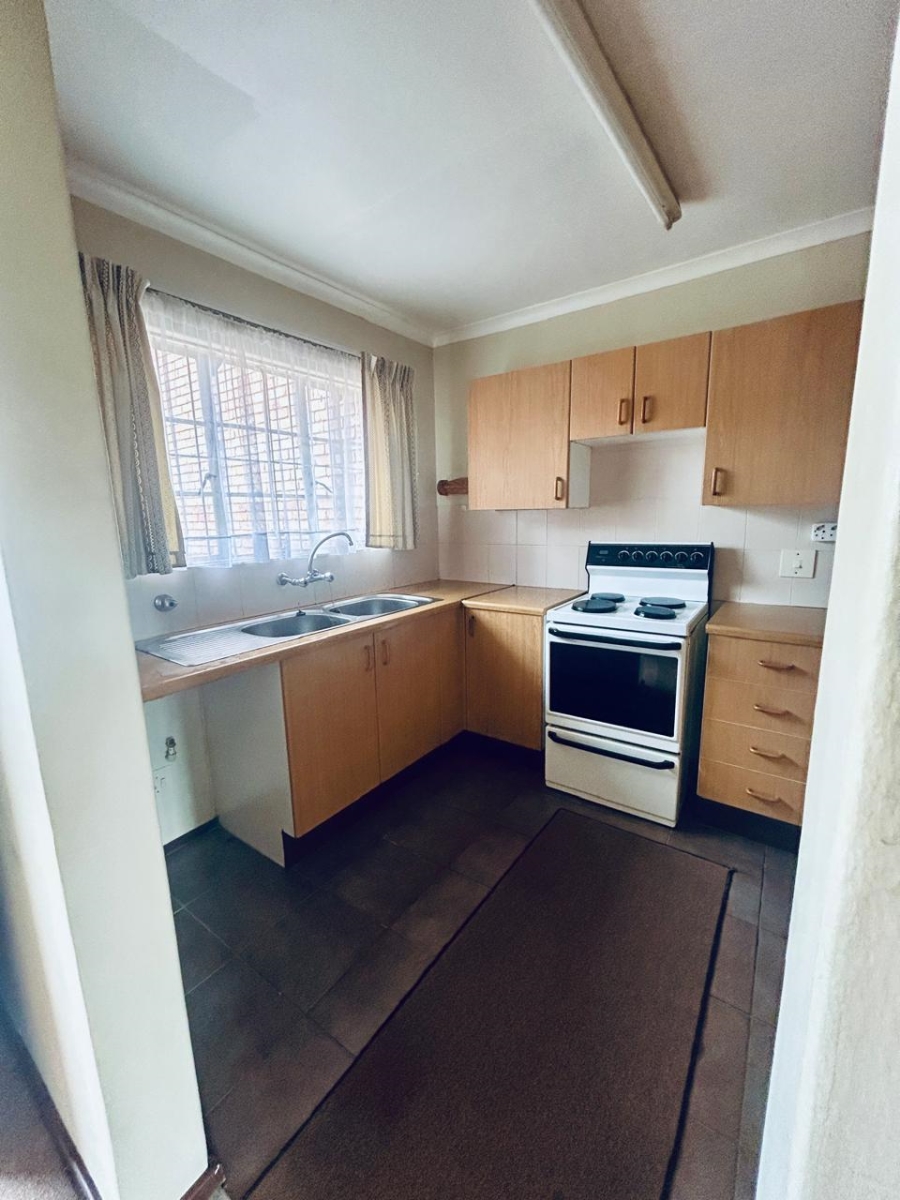 3 Bedroom Property for Sale in Garsfontein Gauteng