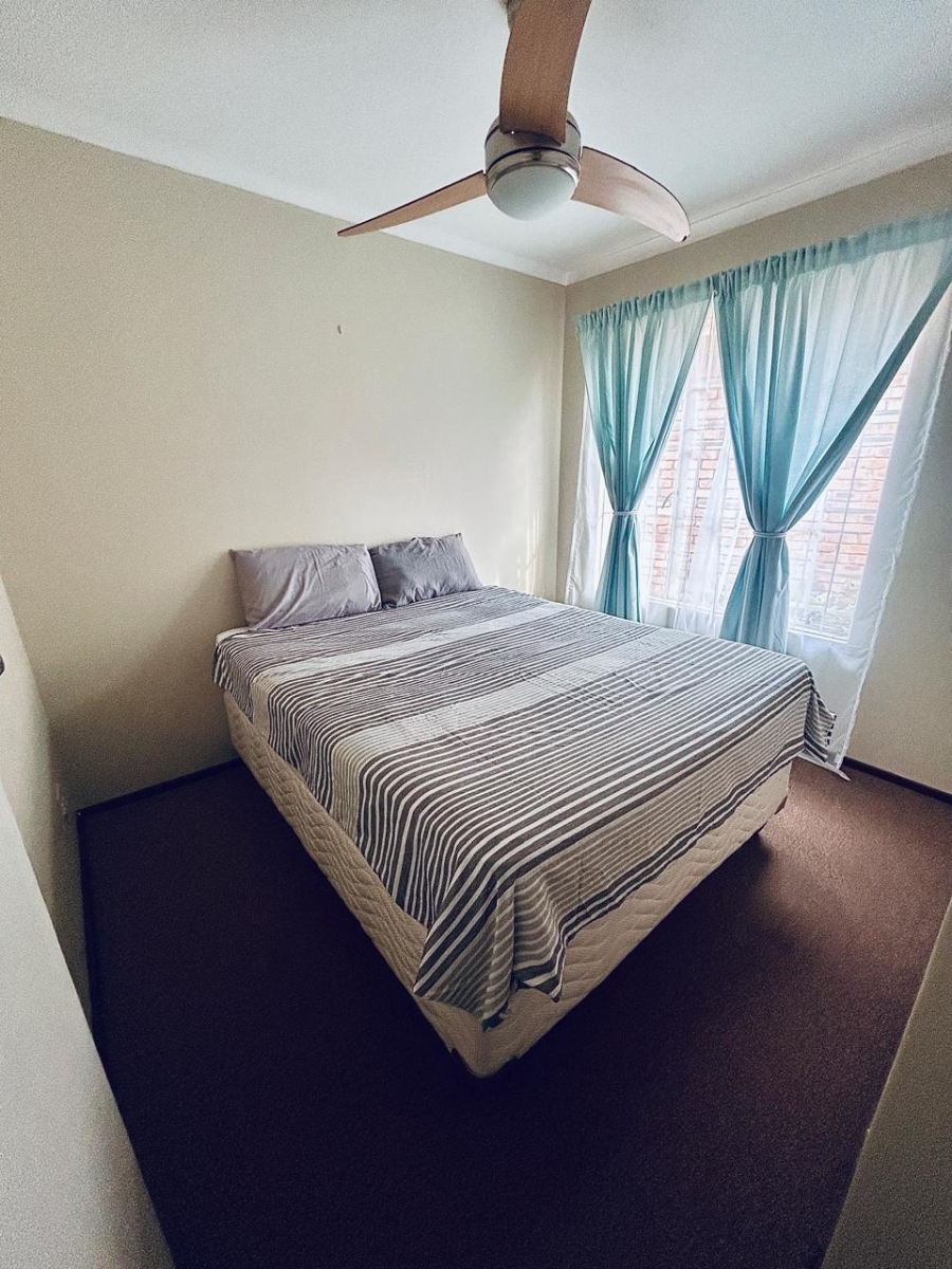 3 Bedroom Property for Sale in Garsfontein Gauteng