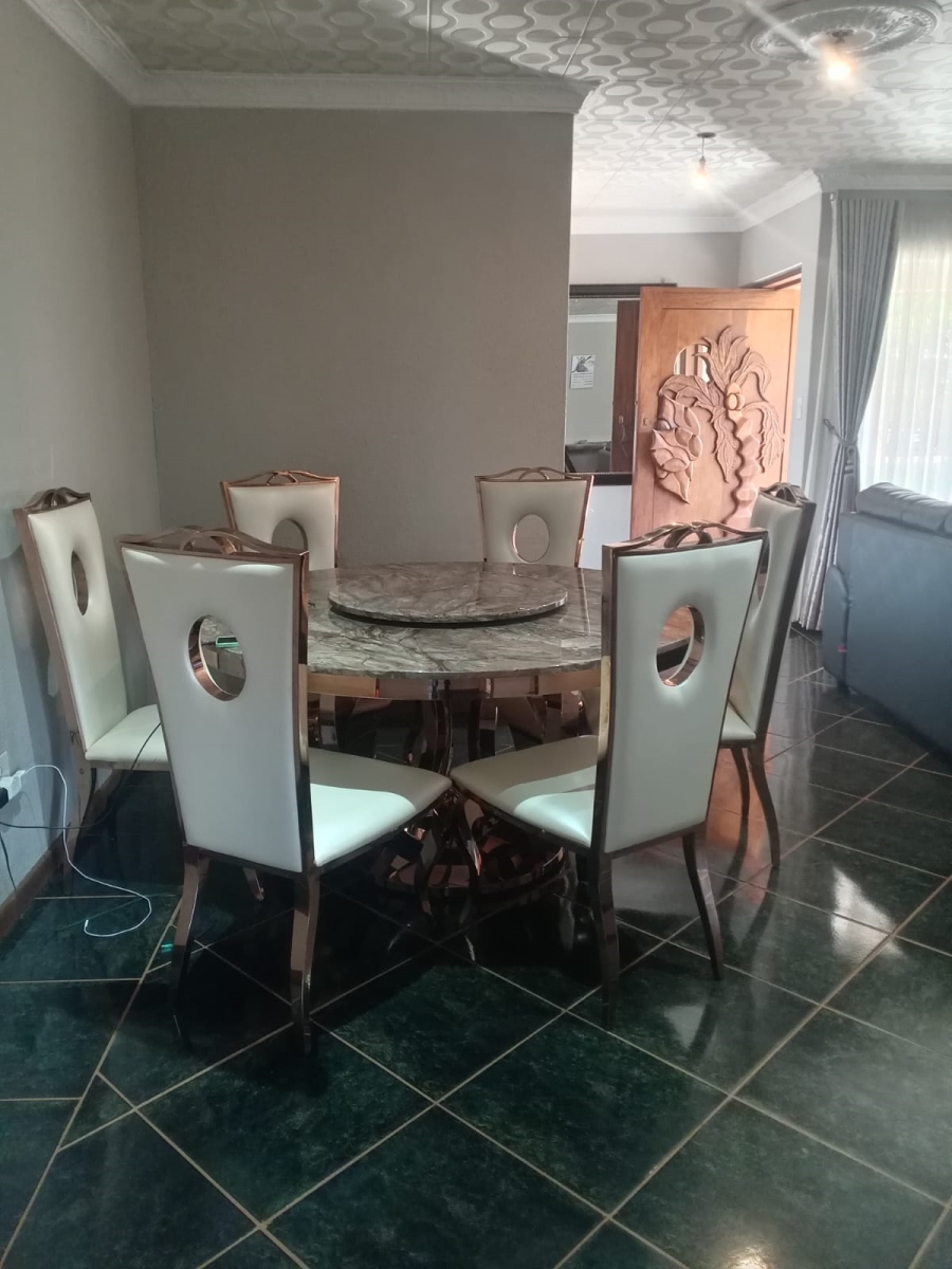 4 Bedroom Property for Sale in Soshanguve East Gauteng