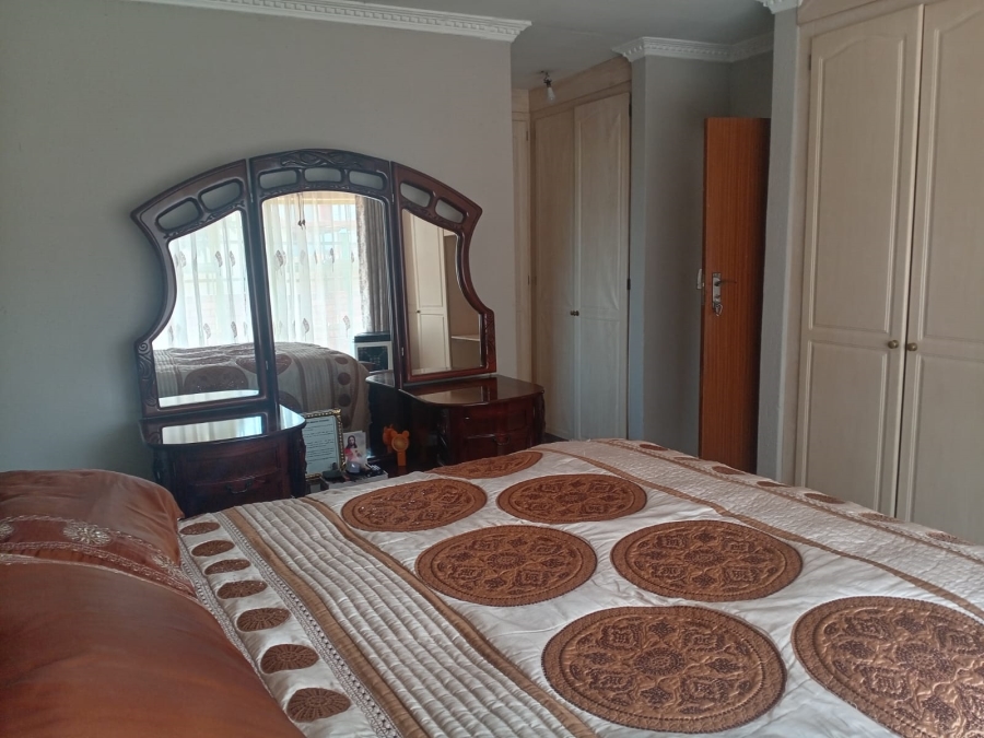 4 Bedroom Property for Sale in Soshanguve East Gauteng