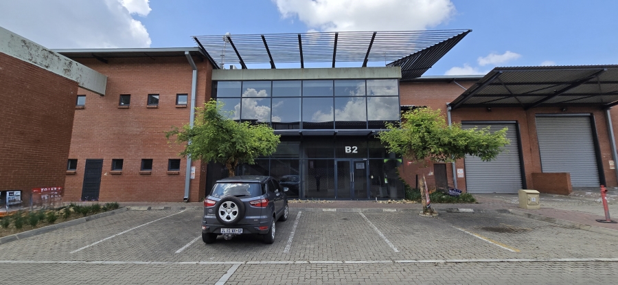 To Let commercial Property for Rent in North Riding Gauteng