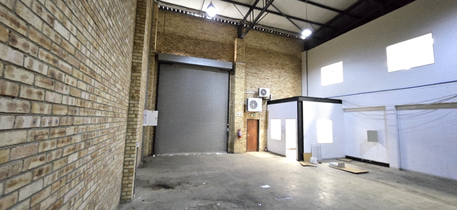 To Let commercial Property for Rent in North Riding Gauteng
