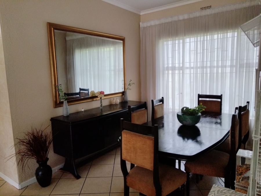 3 Bedroom Property for Sale in Birchleigh Gauteng