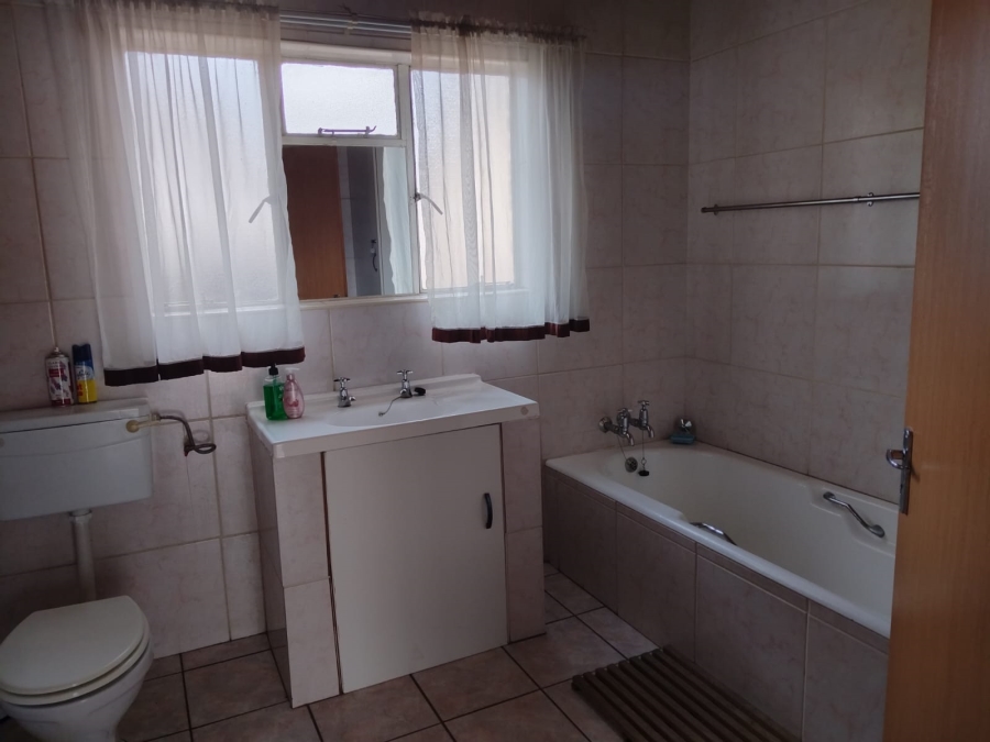 3 Bedroom Property for Sale in Norkem Park Gauteng