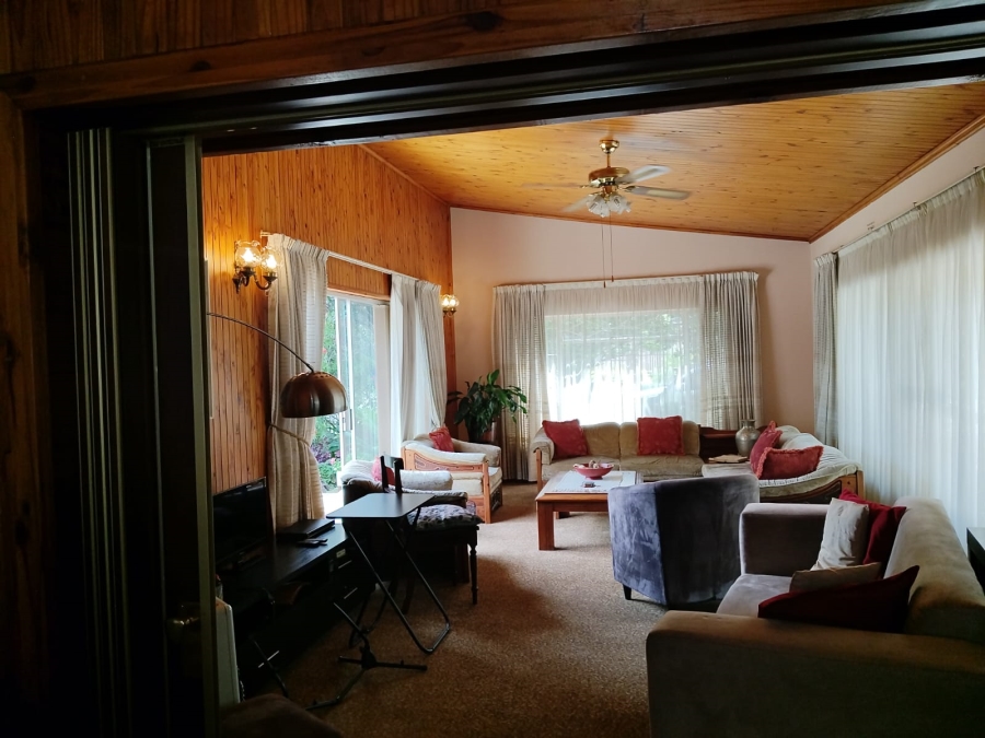 3 Bedroom Property for Sale in Birch Acres Gauteng