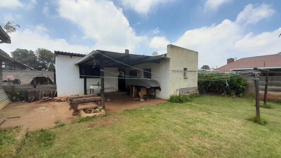 3 Bedroom Property for Sale in Rhodesfield Gauteng