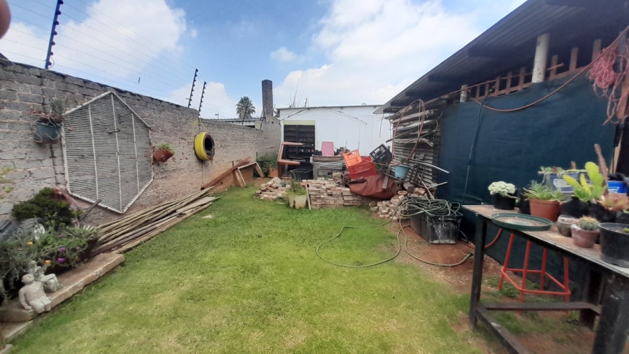 3 Bedroom Property for Sale in Rhodesfield Gauteng
