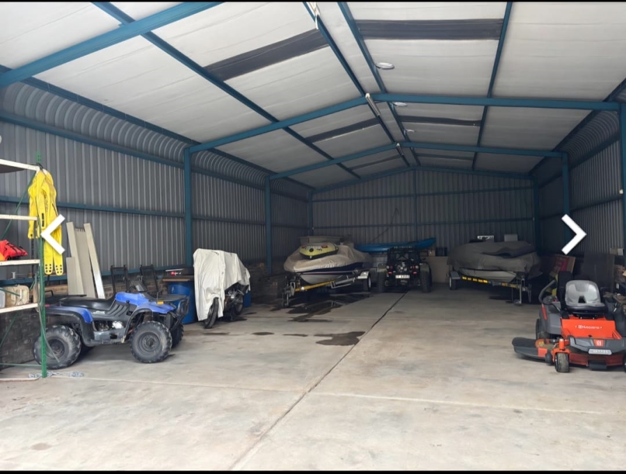 4 Bedroom Property for Sale in Vaal Marina Gauteng