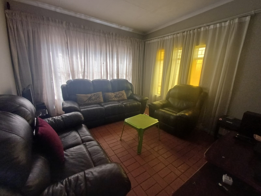 3 Bedroom Property for Sale in Meyerton Park Gauteng