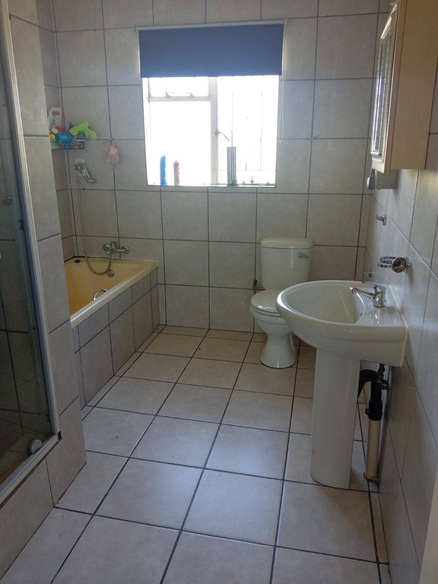 3 Bedroom Property for Sale in De Deur Gauteng