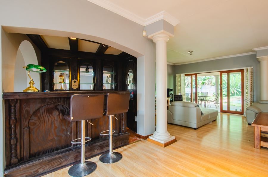 4 Bedroom Property for Sale in Faerie Glen Gauteng