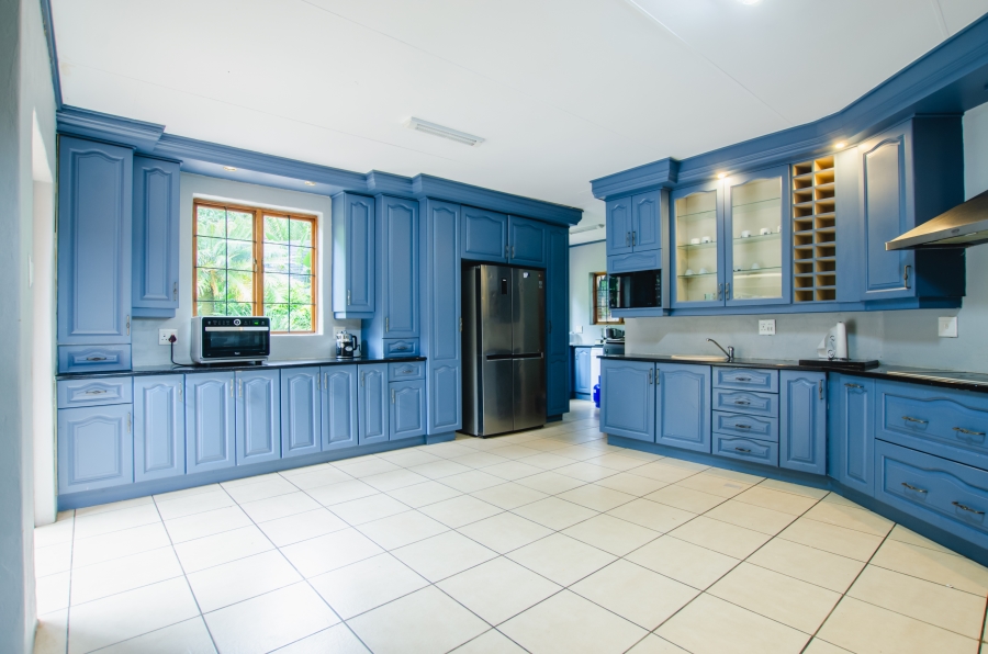 4 Bedroom Property for Sale in Faerie Glen Gauteng