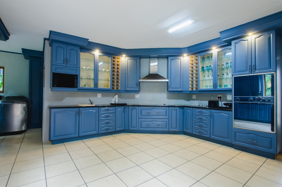 4 Bedroom Property for Sale in Faerie Glen Gauteng