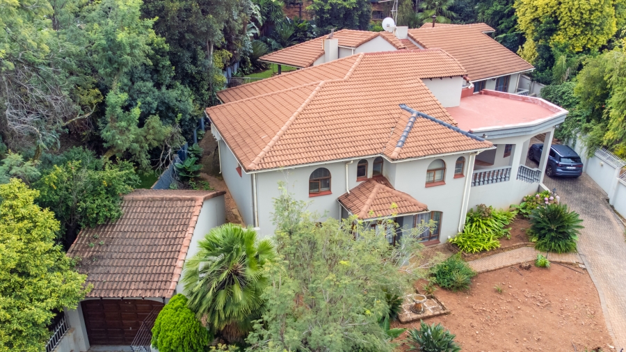 4 Bedroom Property for Sale in Faerie Glen Gauteng