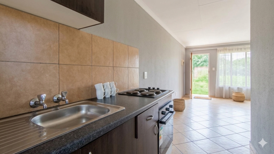 1 Bedroom Property for Sale in Olievenhoutbosch Gauteng