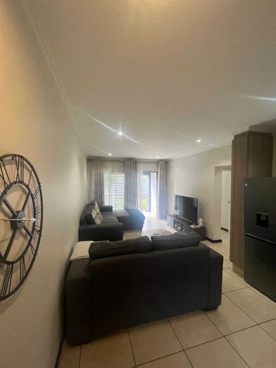 2 Bedroom Property for Sale in Barbeque Downs Gauteng