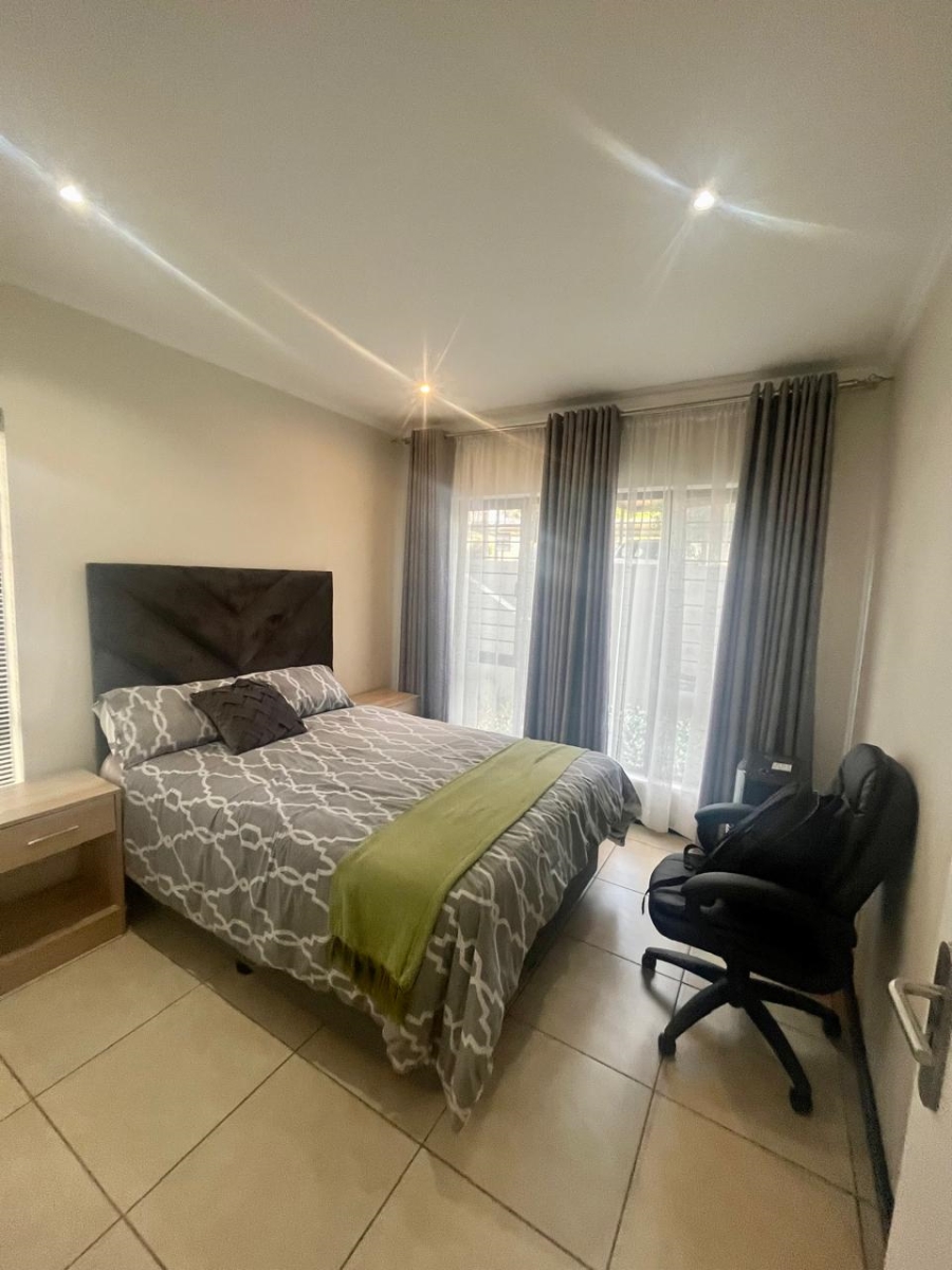 2 Bedroom Property for Sale in Barbeque Downs Gauteng
