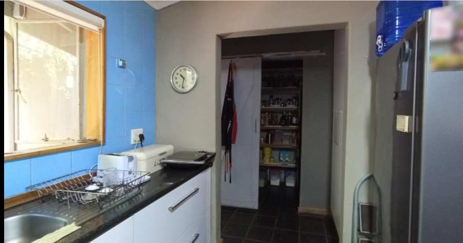 4 Bedroom Property for Sale in Eldoraigne Gauteng