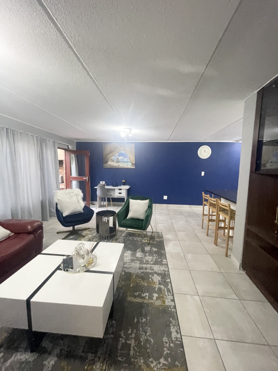 To Let 2 Bedroom Property for Rent in Morningside Gauteng