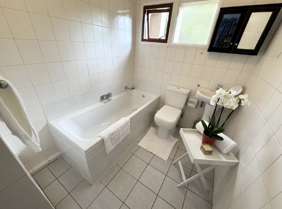 To Let 2 Bedroom Property for Rent in Morningside Gauteng