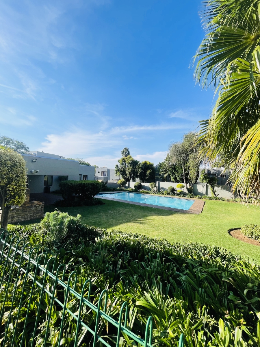 To Let 2 Bedroom Property for Rent in Morningside Gauteng