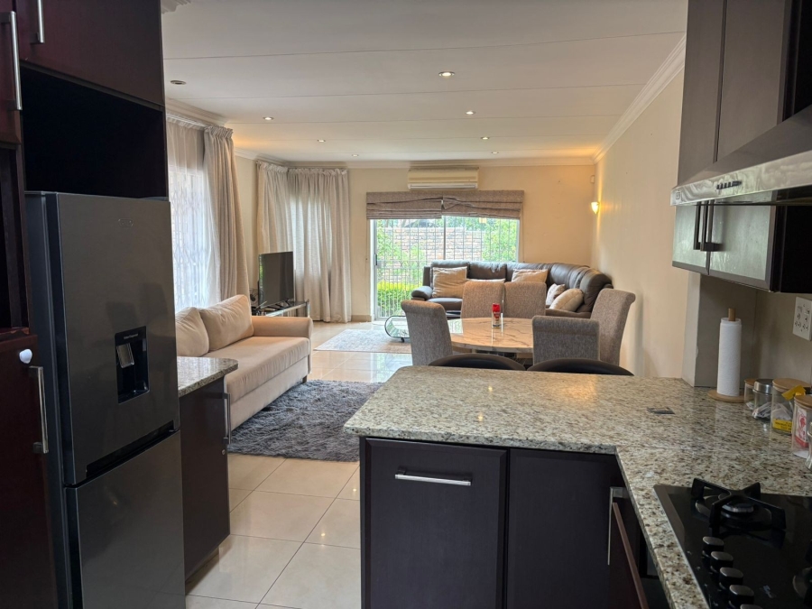 To Let 3 Bedroom Property for Rent in Sandown Gauteng