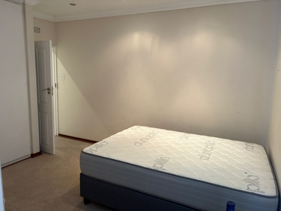 To Let 3 Bedroom Property for Rent in Sandown Gauteng