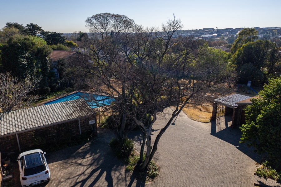 To Let 3 Bedroom Property for Rent in Sandown Gauteng