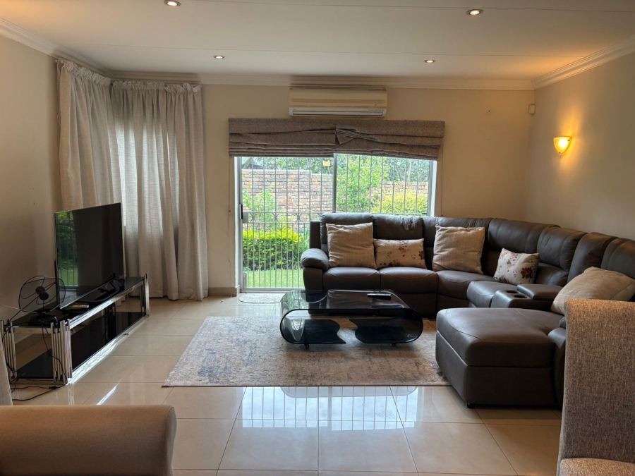 To Let 3 Bedroom Property for Rent in Sandown Gauteng
