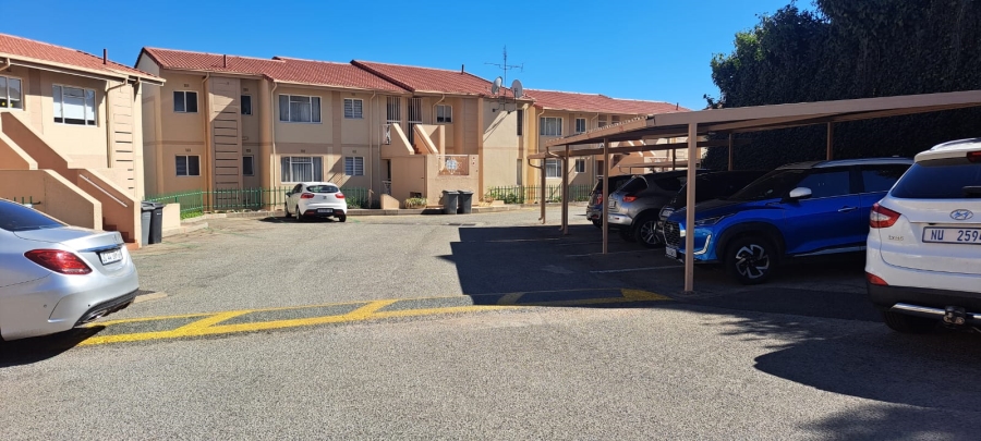 2 Bedroom Property for Sale in Primrose Hill Gauteng