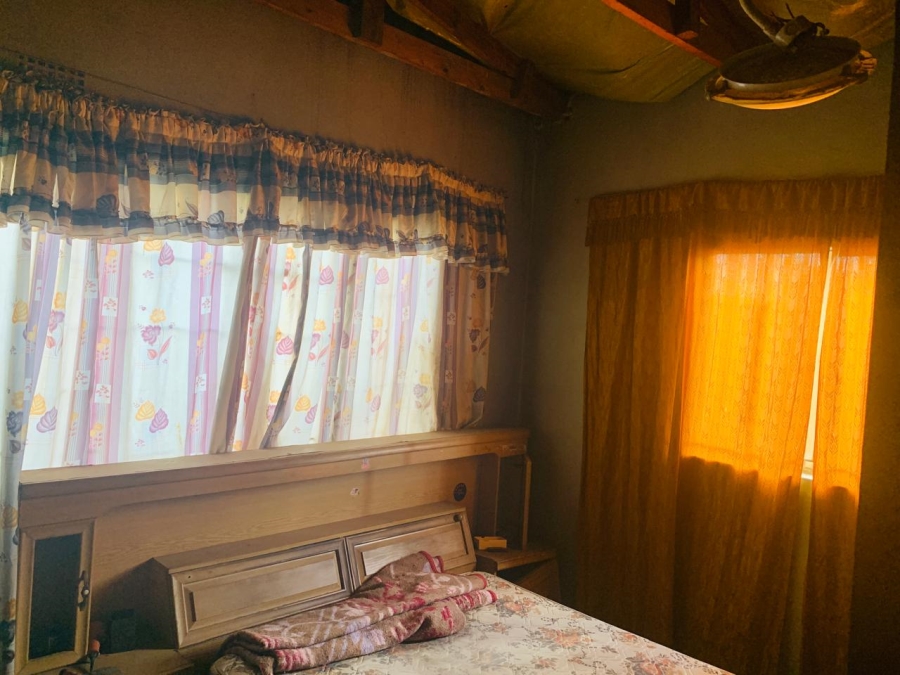 2 Bedroom Property for Sale in Daveyton Gauteng