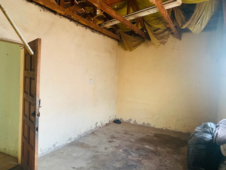 2 Bedroom Property for Sale in Daveyton Gauteng