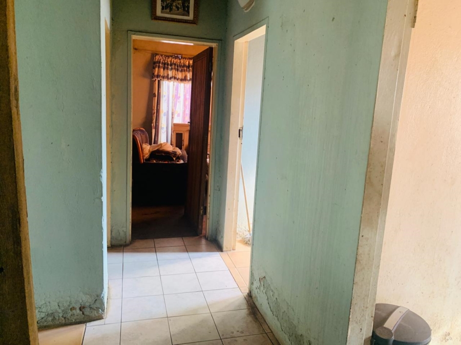 2 Bedroom Property for Sale in Daveyton Gauteng