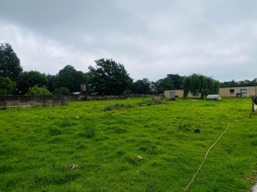 8 Bedroom Property for Sale in Bredell Gauteng