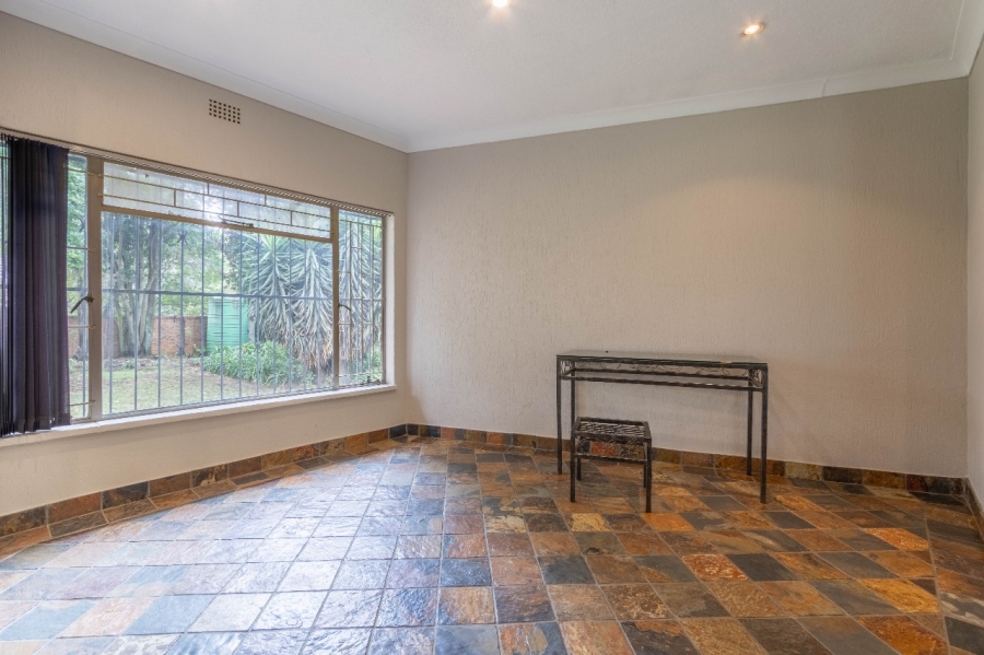 8 Bedroom Property for Sale in Bredell Gauteng