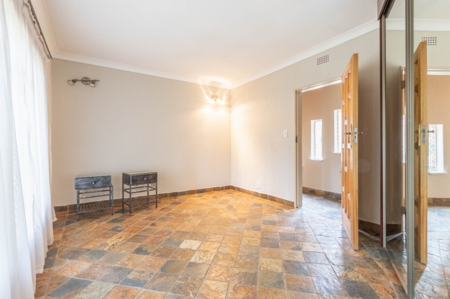 8 Bedroom Property for Sale in Bredell Gauteng