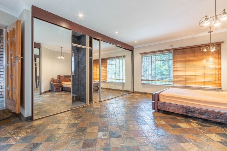 8 Bedroom Property for Sale in Bredell Gauteng