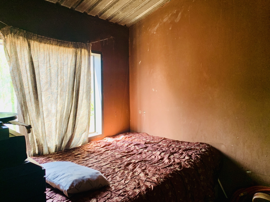 2 Bedroom Property for Sale in Daveyton Gauteng