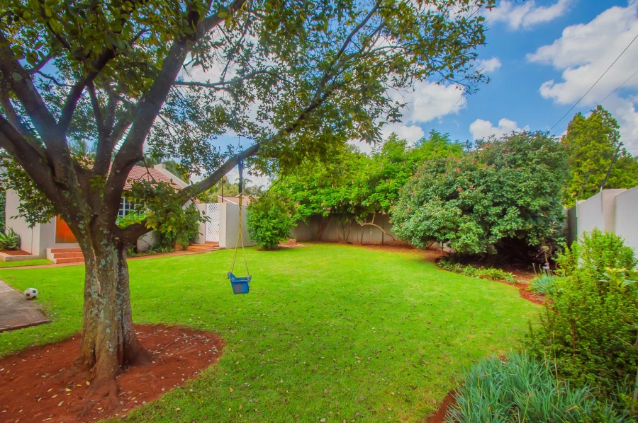 3 Bedroom Property for Sale in Roodekrans Gauteng