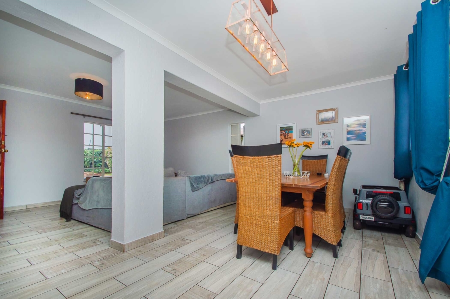 3 Bedroom Property for Sale in Roodekrans Gauteng