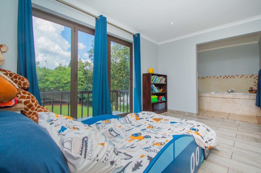 3 Bedroom Property for Sale in Roodekrans Gauteng