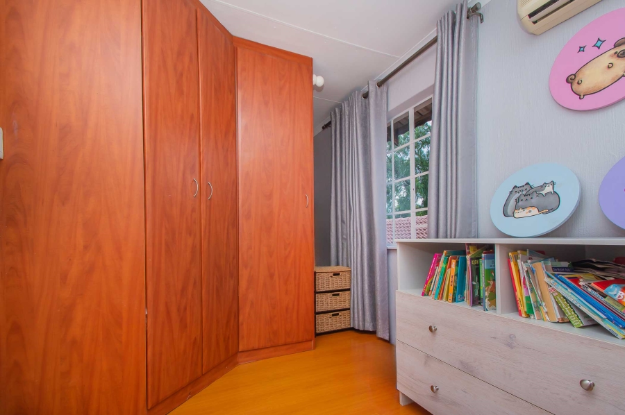 3 Bedroom Property for Sale in Roodekrans Gauteng