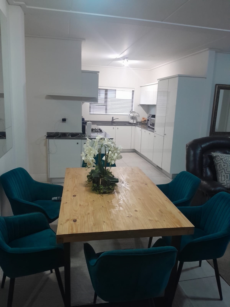 3 Bedroom Property for Sale in Waterfall Gauteng