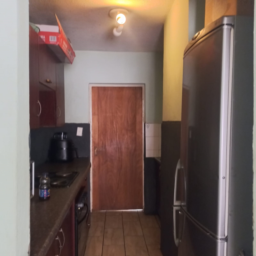 1 Bedroom Property for Sale in Elspark Gauteng