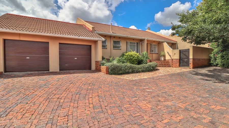 3 Bedroom Property for Sale in Rivonia Gauteng