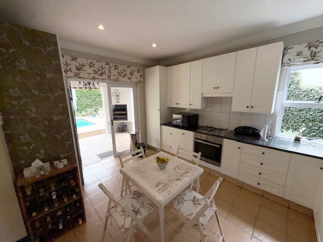 To Let 3 Bedroom Property for Rent in Kyalami Estates Gauteng